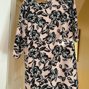 Chic Floral Long Sleeve Dress